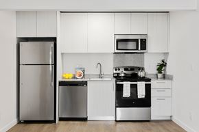 Mesa apartment for rent - Contemporary Kitchen at The Hamptons Apartments, Mesa, AZ, 85204
