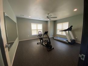 North Branch townhouse for rent - Fitness Center