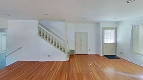 Monterey apartment for rent - the living room is clean and ready for us to move in to our new home