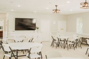 Basehor townhouse for rent - the gathering place at gardner village meeting room