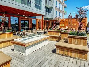 Minneapolis apartment for rent - Pool Deck