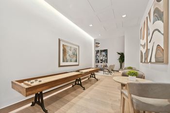 Shuffleboard + gaming