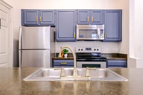 Austin apartment for rent - resident demonstration kitchen at San Marin apartments