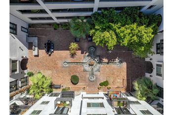 Beautiful courtyards with deep seating