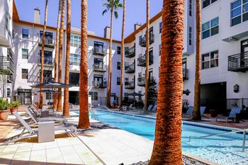 Resort-inspired swimming pool