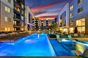 Dallas apartment for rent - Secured Swimming Pool at Berkshire Auburn, North Dallas TX