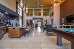 Dallas apartment for rent - Berkshire Medical District social lounge with billiards