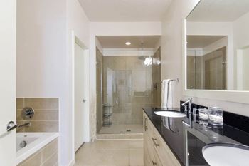 Frameless glass showers