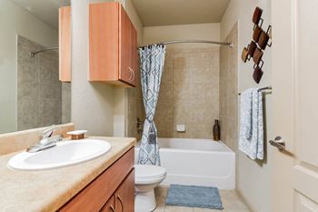 Garden soaking tub