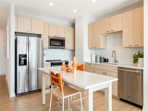 Washington apartment for rent - RiverPoint apartments kitchen with gleaming stainless steel appliances