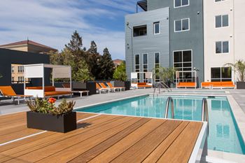Sundeck