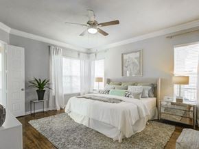 Conroe apartment for rent - Comfortable Bedroom at Berkshire Woodland, Texas, 77384