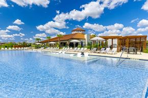 Georgetown apartment for rent - Extensive Resort Inspired Pool Deck at Villages of Georgetown, Texas, 78626