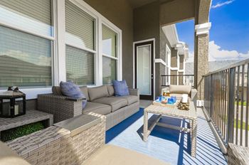 Spacious outdoor living spaces *