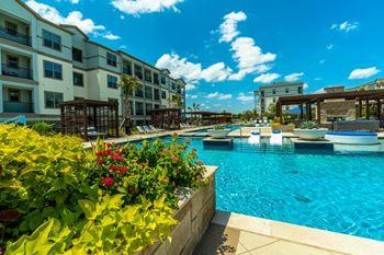 Pool view site1