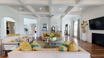 Resident lounge with hdtv entertainment