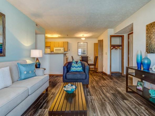 Westerville apartment for rent - Living Room With Dining Area at Lake Forest Apartments, Westerville, Ohio