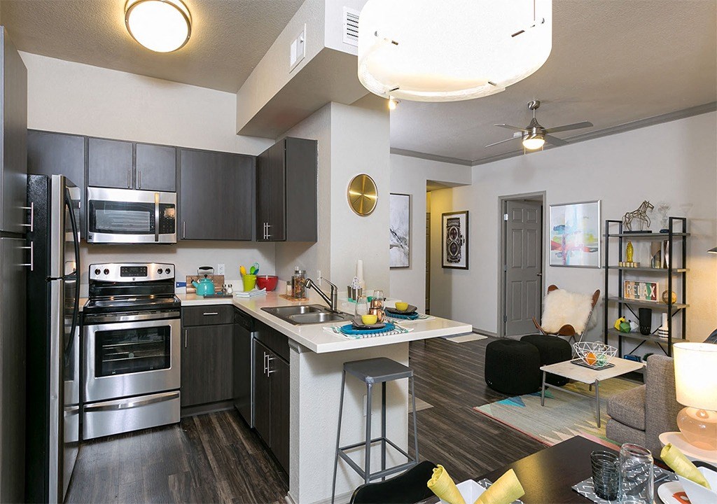 Retreat Westminster Center - apartments for rent in Westminster ...