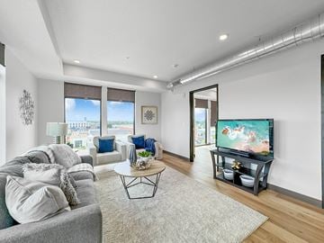Des Moines apartment for rent - a living room with a couch and a tv