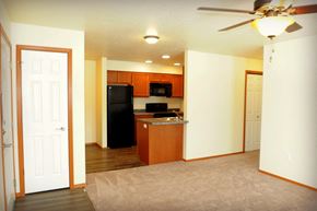 Evanston apartment for rent - Image of refrigerator, stove, microwave, sink and  cabinets