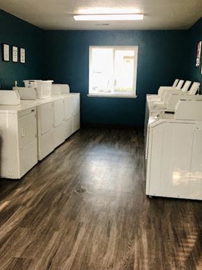 Mariposa apartment for rent - Onsite laundry facility with washers and dryers