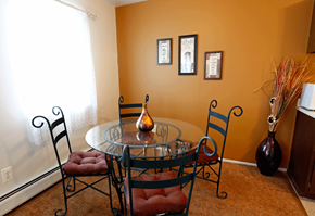 Roseville apartment for rent - at Golf Manor Apartments, Michigan,48066