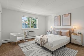 Philadelphia apartment for rent - Master Bedroom at Chestnut Hill Village Apartments, Philadelphia