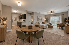 Lincoln apartment for rent - Spacious Living Room