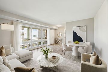 Laurel apartment for rent - a living room with a couch and a table