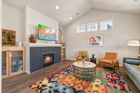 Bend apartment for rent - Village at Southern Crossing Leasing Office