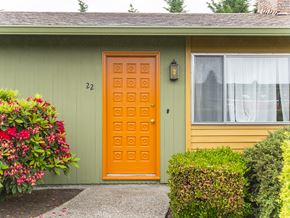 Milwaukie apartment for rent - the front of a house with an orange door