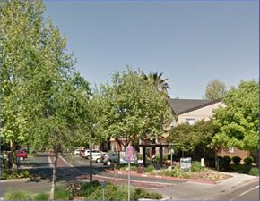 Chico apartment for rent - Chico Courtyards Street Entrance