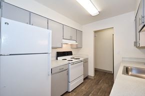 Beaverton apartment for rent - Birnam West: kitchen