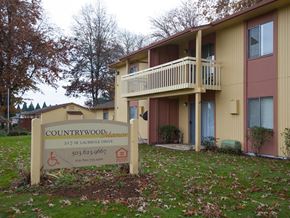 Dallas apartment for rent - Countrywood Manor monument sign