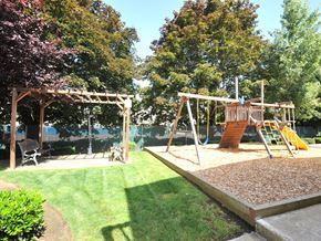 Gresham apartment for rent - Emerald Pointe playground