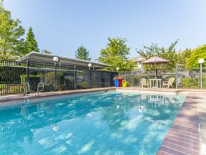Gresham apartment for rent - Vista Highlands Pool