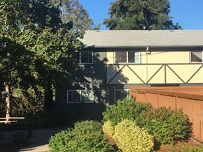 Gladstone apartment for rent - Gladstone Forest Exterior New