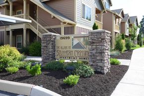 Bend apartment for rent - Village at Southern Crossing monument