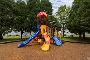 Dublin apartment for rent - a colorful playground with slides and monkey bars