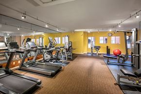 Burbank apartment for rent - Apartments in Burbank, CA - Fitness Center with Equipment scott villa