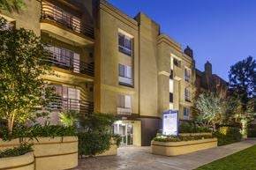 Burbank apartment for rent - Apartments in Burbank, CA - Night Time Exterior Community Entrance  Sign Lit Up