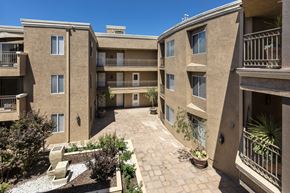 Sherman Oaks apartment for rent - Apartments in Sherman Oaks, CA - Balcony View of Courtyard and Surrounding Apartment Buildings