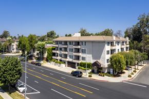 Toluca Lake apartment for rent - Apartments in Toluca Lake Exterior Hightened View of Apartment Community from Across the Street