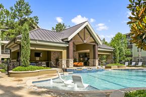 Woodlands apartment for rent - The Woodlands Lodge Apartments in The Woodlands, Texas pool and cabana