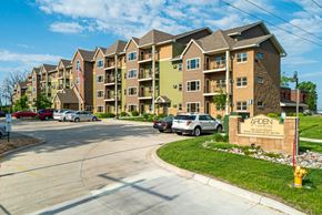 Arden Hills apartment for rent - Arden Flats in Arden Hills, MN