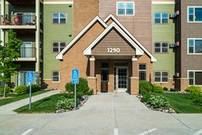 Arden Hills apartment for rent - Arden Flats in Arden Hills, MN
