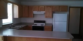 Double self-cleaning oven