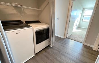 In-unit washer/dryer