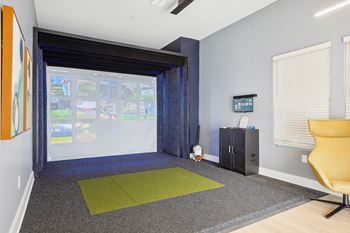 Golf simulator