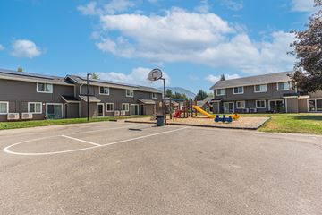 Grants Pass apartment for rent - our apartments have a basketball court and playground